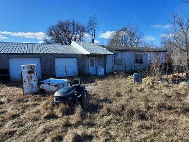 House for sale in Wapello, Iowa