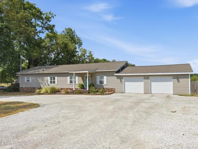 House for sale in Carthage, Missouri
