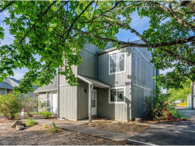 Condo for sale in Beaverton