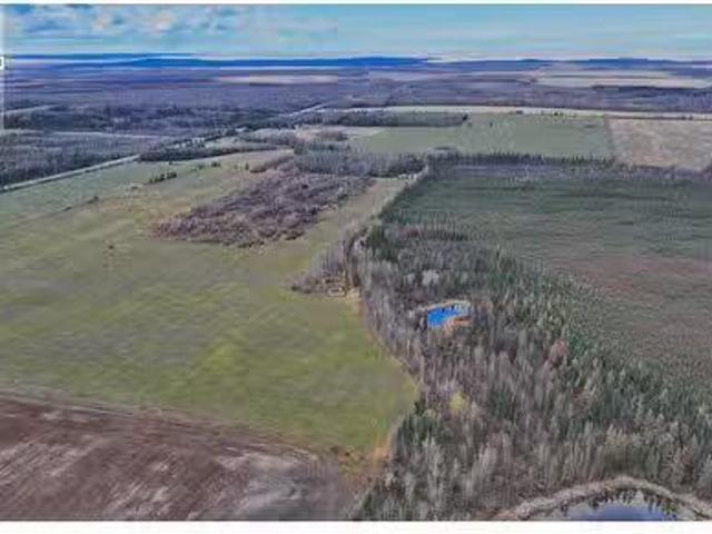 House for sale in Finlay, British Columbia