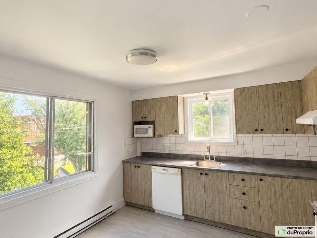 Apartment for rent in Saint-Hubert, Longueuil
