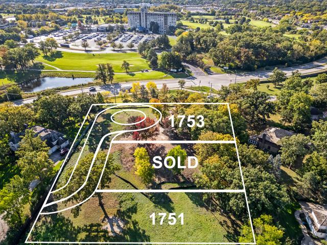 Land for sale in Westmont, Illinois