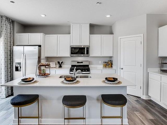 Townhouse for sale in Lakeville, Dakota County