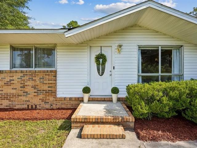 House for sale in Hilliard, Nassau County
