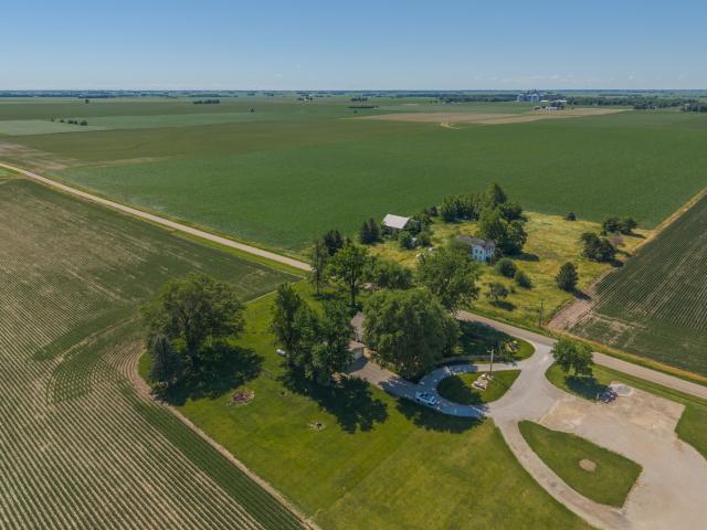 House for sale in Mclean, Illinois