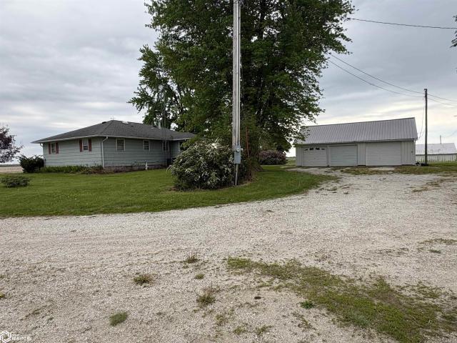 House for sale in Fairfield, Iowa