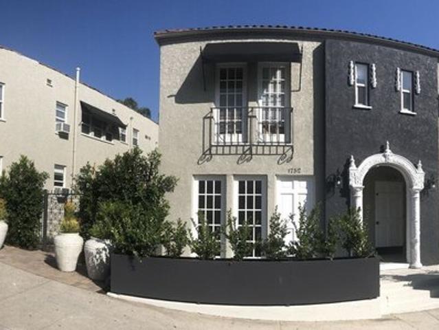 House for sale in Canoga Park, California