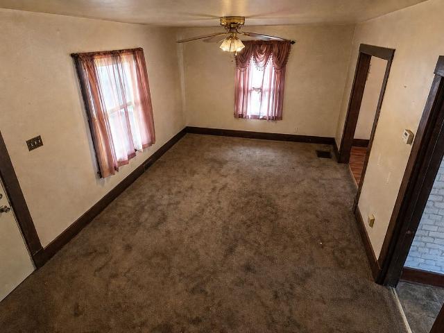 House for sale in East Kensington, New Kensington