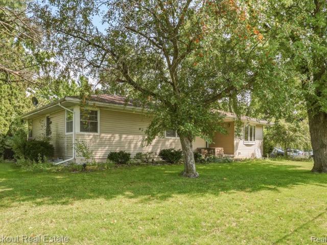 House for sale in Denmark Township, Tuscola County