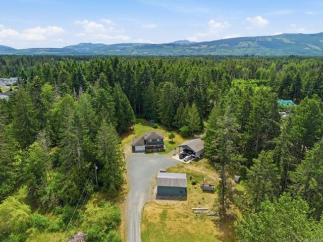House for sale in Coombs, British Columbia