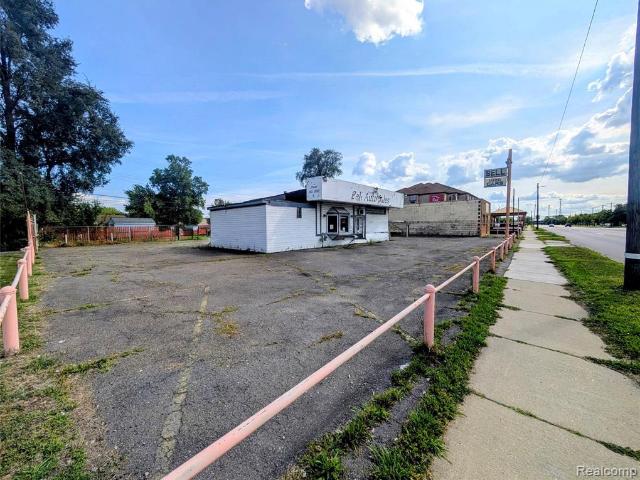 Commercial for sale in Melvindale, Michigan