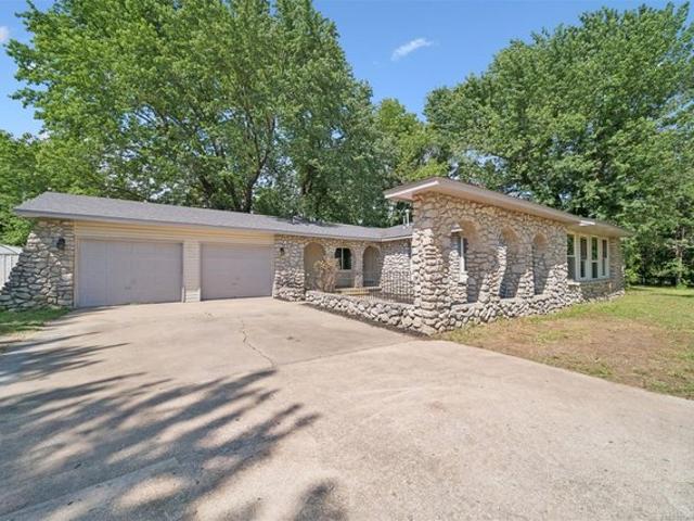House for sale in Rogers, Oklahoma