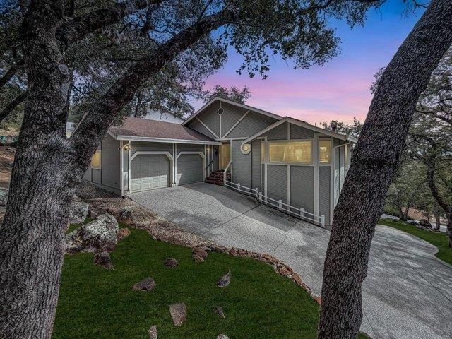 House for sale in Penn Valley, California