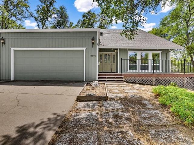 House for sale in Penn Valley, California