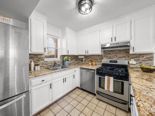 Townhouse for sale in Petaluma, California