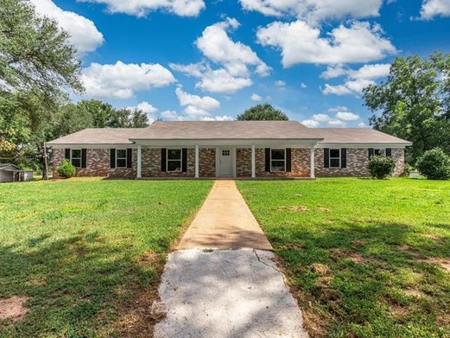 House for sale in Nacogdoches, Texas