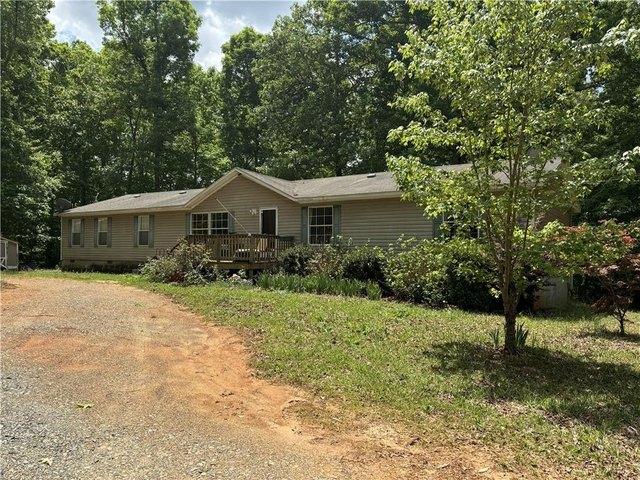 House for sale in Mansfield, Georgia