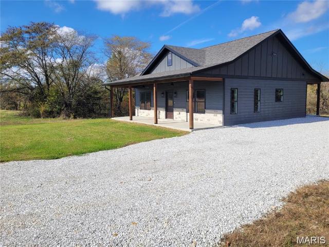 House for sale in Perry, Missouri