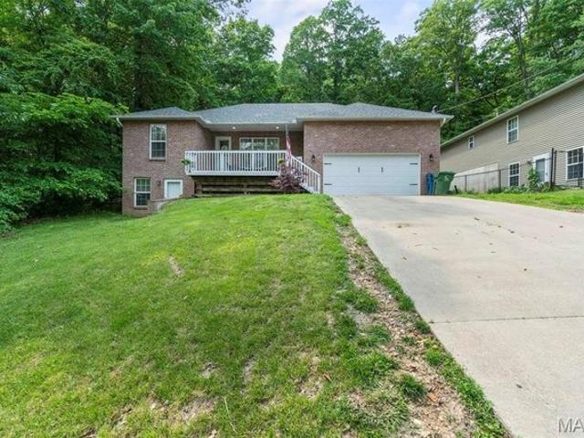 House for sale in Jackson, Missouri