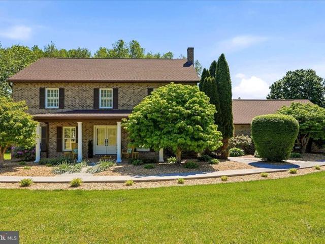 Farm for sale in Charles Town, West Virginia