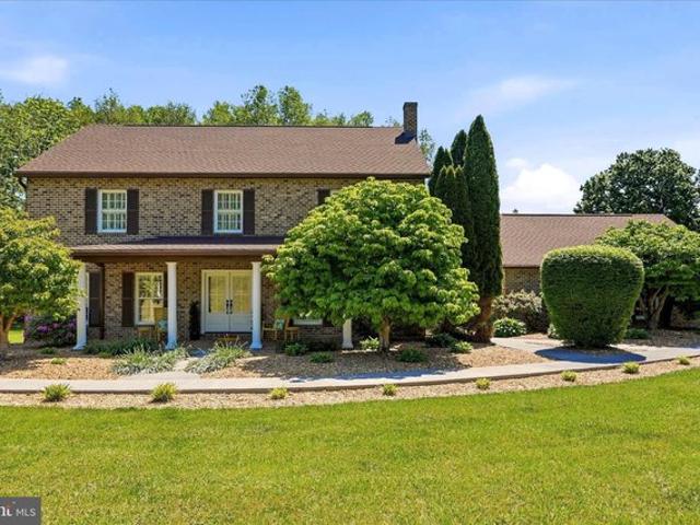 Farm for sale in Charles Town, West Virginia