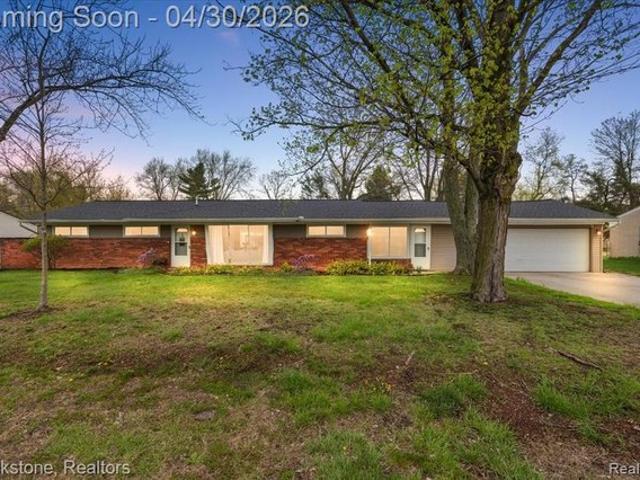 House for sale in Walled Lake, Michigan