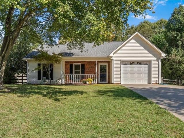 House for sale in Springfield Farms, Clemmons