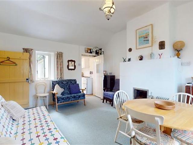 Terraced House for sale in Armagh, North Tipperary