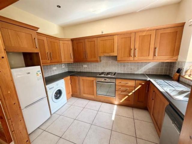 Terraced House for sale in Leitrim, Connacht