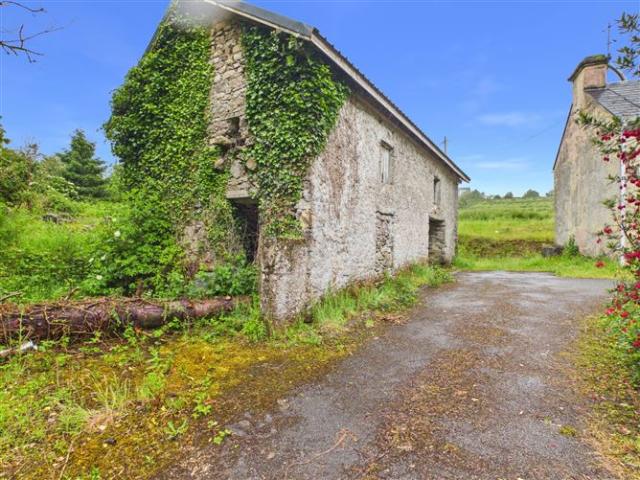 Detached House for sale in Gorteeny, Connacht
