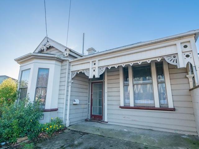 House for rent in Otakou