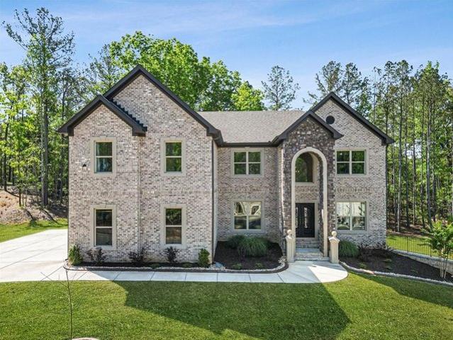House for sale in Fairburn, Georgia