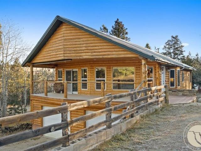 House for sale in Fishtail, Montana