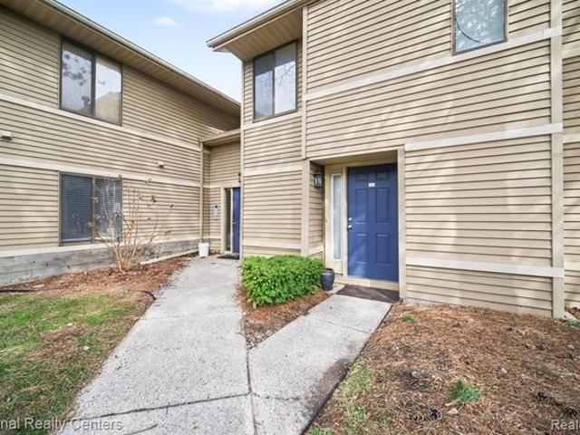 Condo for sale in Ann Arbor, Michigan
