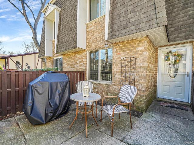 Condo for sale in Terryville, Town of Brookhaven