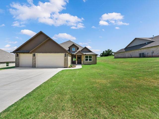 House for sale in Guthrie, Logan County