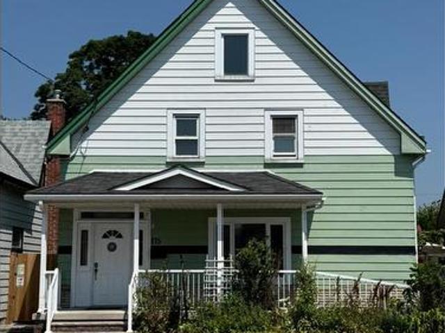 House for sale in Central, Oshawa