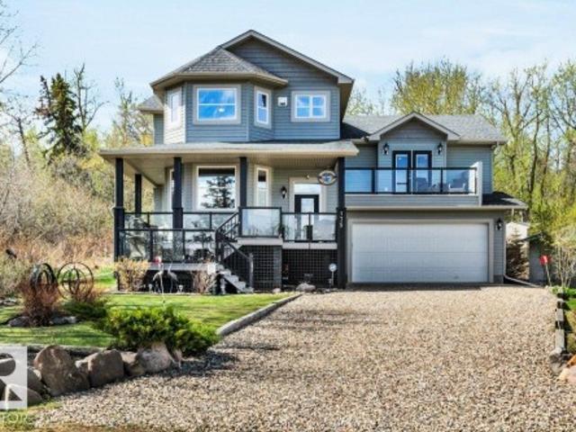 House for sale in Alberta