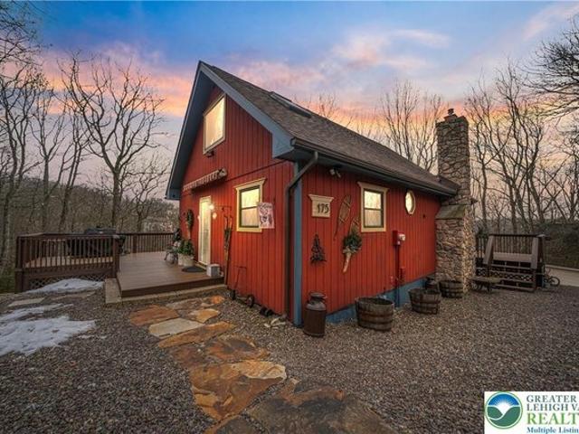 House for sale in Saylorsburg, Pennsylvania