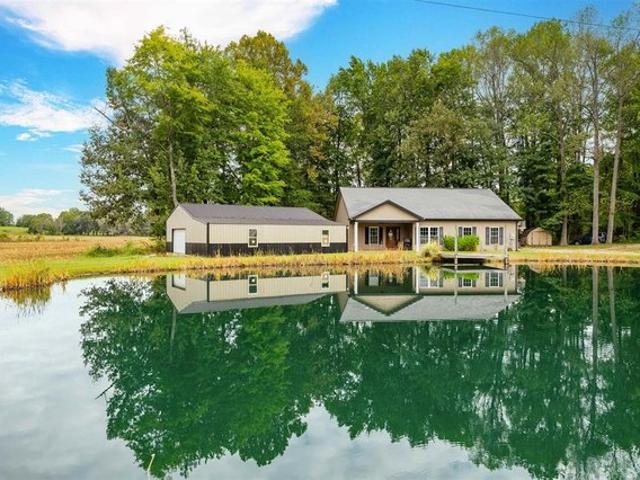 House for sale in Whitesville, Daviess County