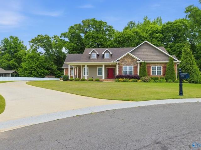 House for sale in Albertville, Alabama