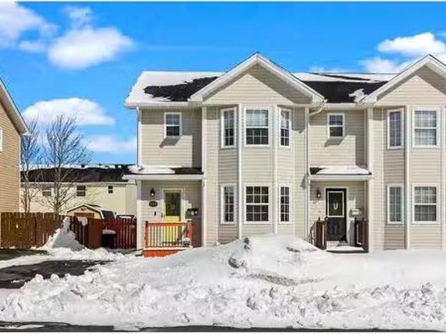 House for sale in Foxtrap, Newfoundland And Labrador
