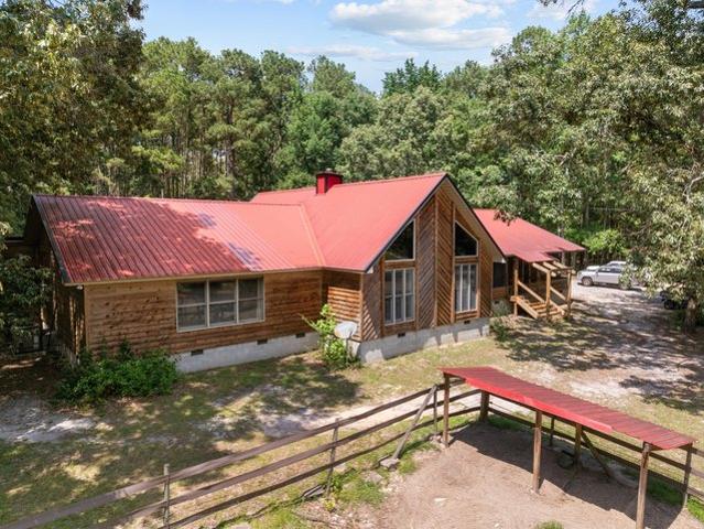 House for sale in Cordova, South Carolina