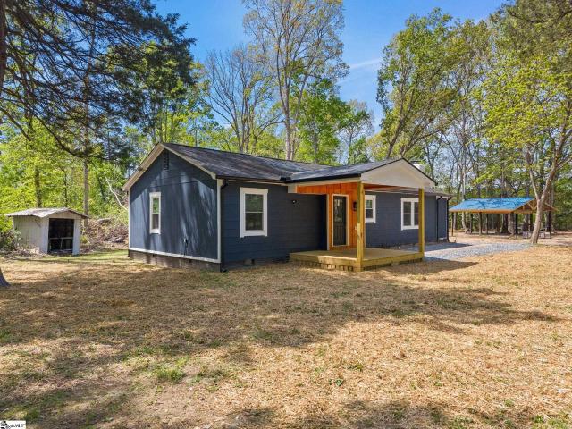 House for sale in Mayo, South Carolina