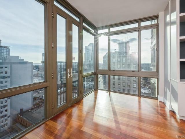 Condo for sale in New Rochelle, New York