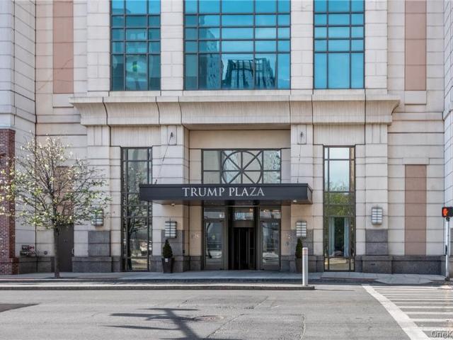Condo for sale in New Rochelle, New York