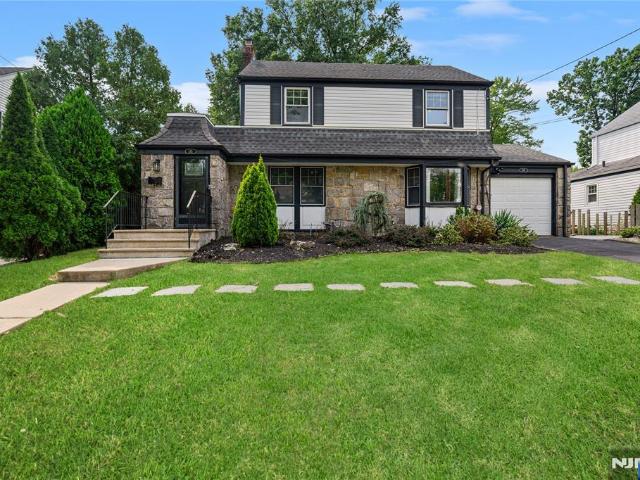 House for sale in Carlstadt, New Jersey