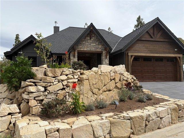 House for sale in Lake Arrowhead, San Bernardino County