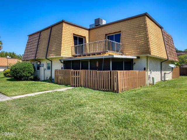 Townhouse for sale in Port Orange, Florida