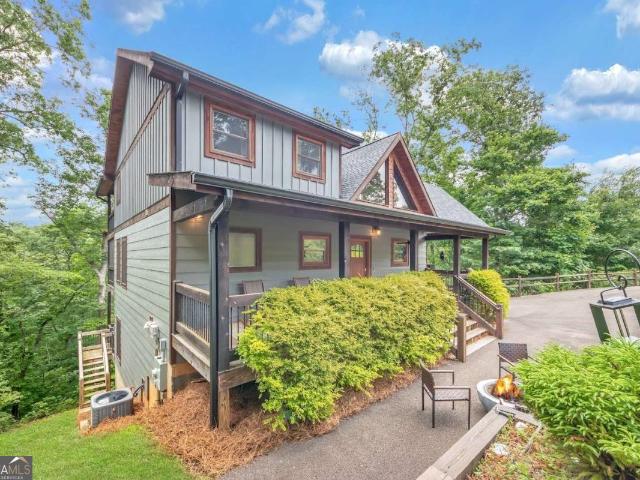 House for sale in Blue Ridge, Georgia